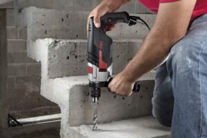 Rotomartillo Skil 6570 750W con Mandril de 13 mm y Diseño Ergonómico - Imagen 4